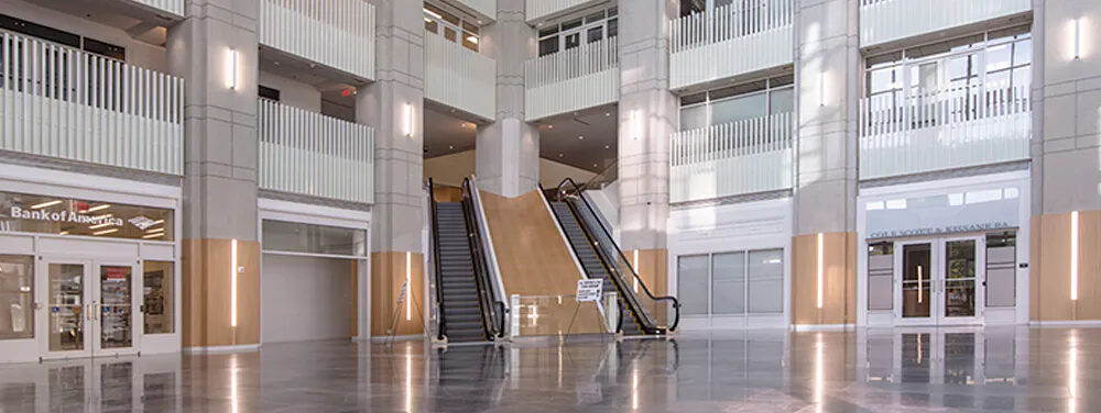 Post Esperante Corporate Center